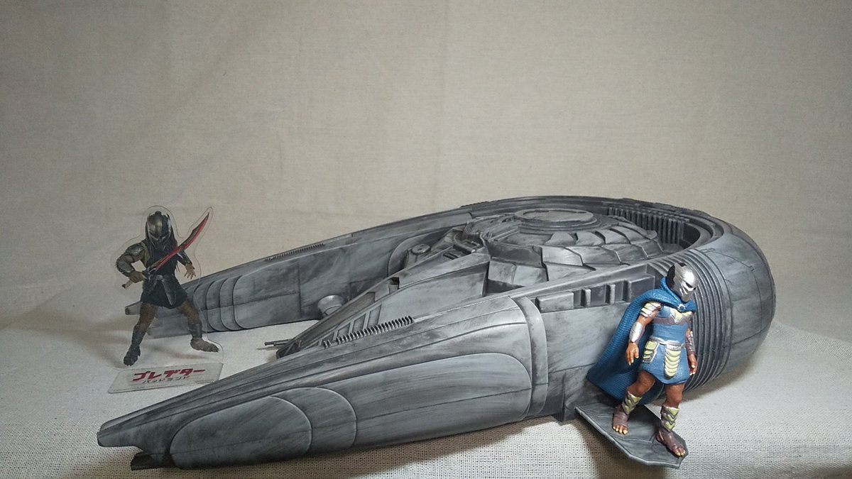 プレデターのポップコーンボックス買えた！ 造形が細かく裏面まで