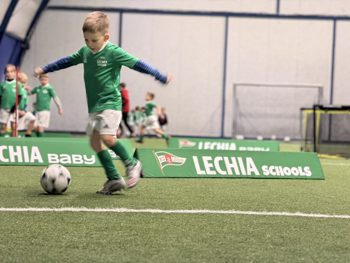 m_stefanowski's tweet image. Lechia Schools 🇳🇬✌️