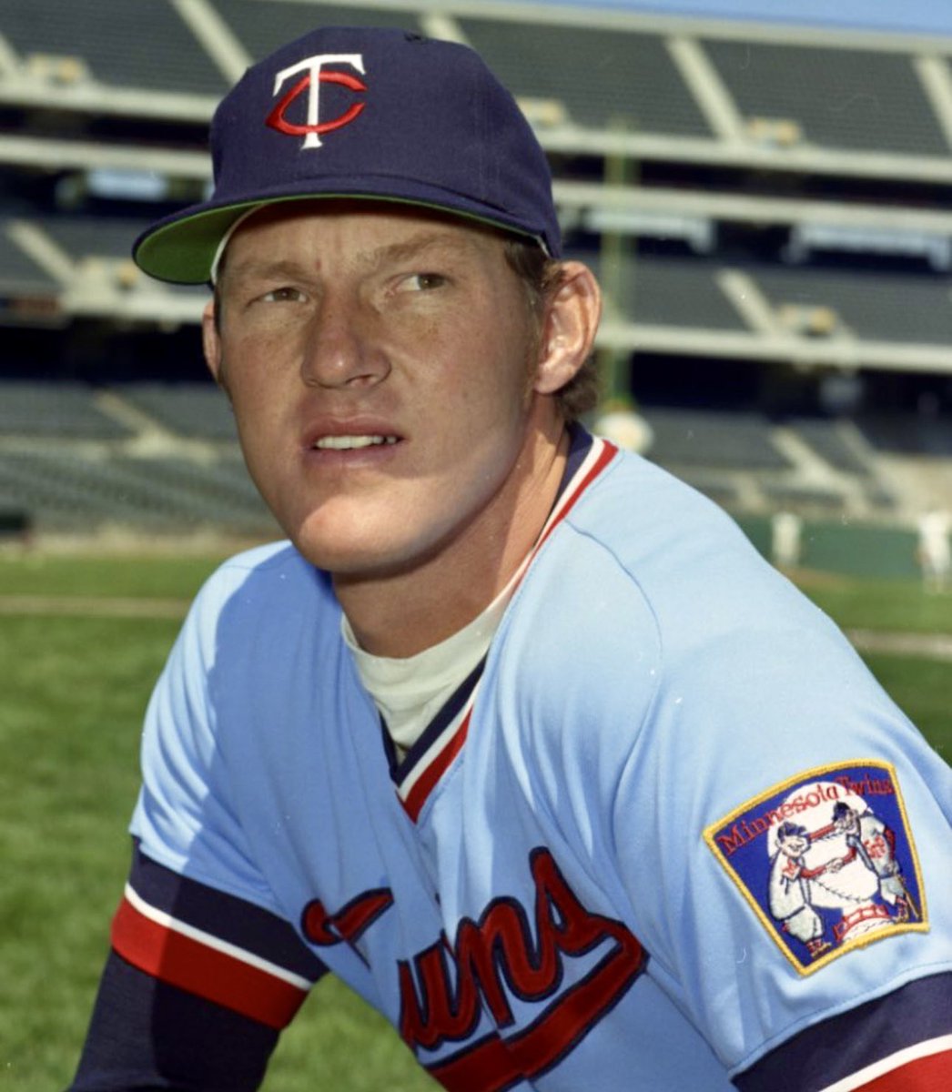 Jim Kaat, who turns 87 today, is the only #MNTwins pitcher to ever be intentionally walked. Happened in the top of the 11th in this 1970 game…and he ended up scoring on a Killebrew HR! baseball-reference.com/boxes/MIL/MIL1…