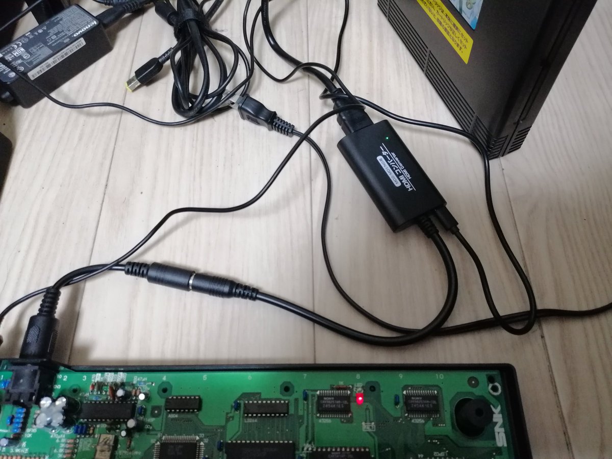 sayama_com's tweet photo. ネオジオの映像乱れですが、HDMIコンバーターが原因で映像が乱れる事があります。先日修理点検しましたネオジオはコンバーターを通すと画面上乱れ、時々一瞬映像乱れる症状がありました。コンバーターが悪い場合もありますのでご注意下さい。

#ネオジオ
#HDMIコンバーター
#コロンバスサークル https://t.co/JvQxGtYLWD