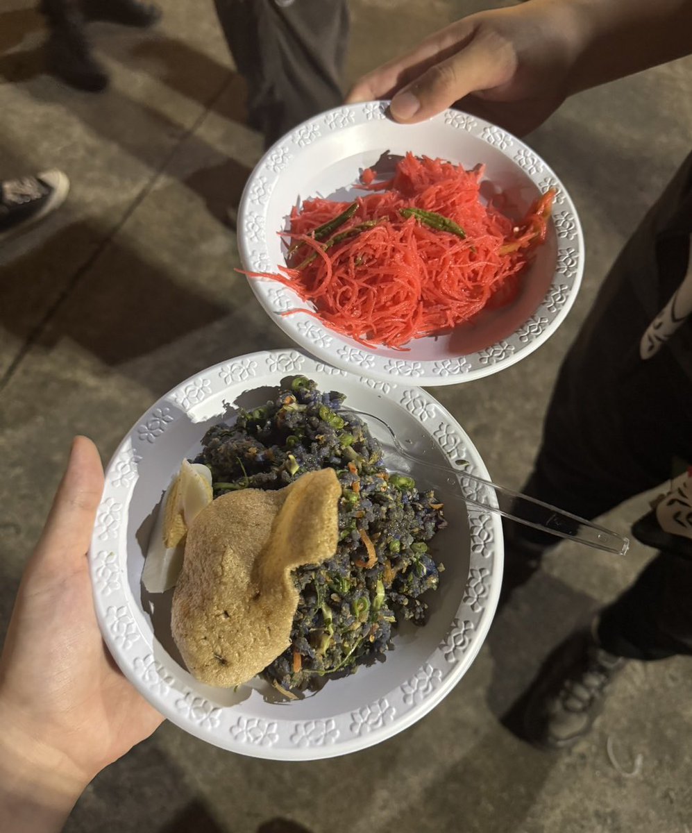 คืนนี้เข้าร่วมงาน Muslim Bikers Charity for Palestine ณ มูลนิธิศูนย์กลางอิสลามฯ 

อาหารและสินค้ามือสองจากพี่น้องหลากหลายกลุ่มเครือข่ายในงานนี้ซื้อได้ด้วยการบริจาคเข้าบัญชีช่วยเหลือ #ปาเลสไตน์ 

ติดตามข่าวสารได้ที่ <a href="/UmmateeThailand/">Ummatee Thailand</a> หรือ facebook.com/UmmateeinThail… 

#FreePalestine 🇵🇸