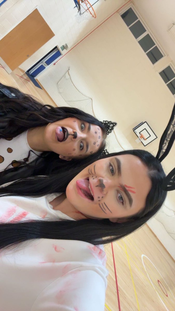 𝑪𝒉𝒆𝒚 𝒇𝒍𝒂𝒏𝒏𝒊𝒈𝒂𝒏 tweet media