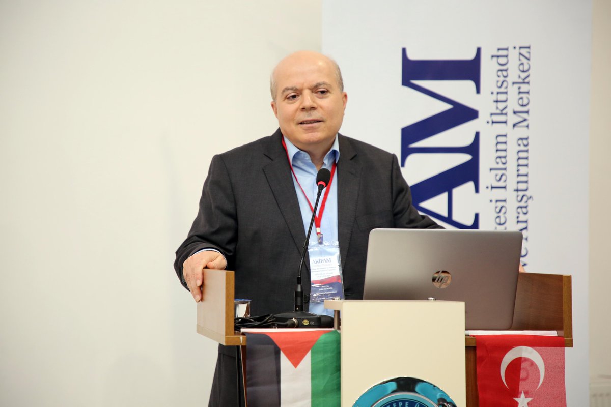 AKÜ Ev Sahipliğinde II. İslam Ekonomisi ve Finansı Akademik İstişare Çalıştayı Düzenlendi.

Haberin devamı için...⬇️
haber.aku.edu.tr/2025/11/07/aku…

<a href="/Karakas1969/">Mehmet Karakaş</a>
#AfyonKocatepeÜniversitesi