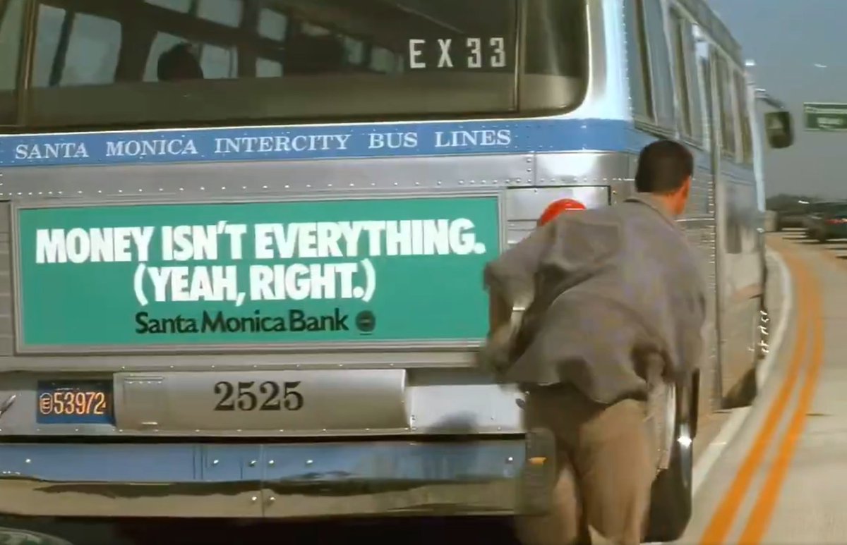 скріншот з фільму Швидкість. Експедиція 33 повсюди🤯