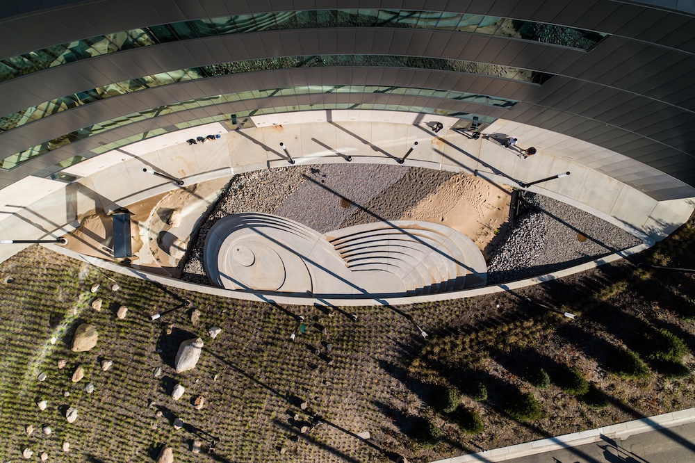 UMRobotics's tweet image. In Ann Arbor on November 14, 21, or December 5? 

Come for a free tour of the Robotics Building!

Sign up:
tours.robotics.umich.edu/signup