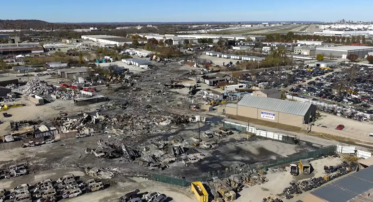 JUST IN:  The NTSB has released drone aerial view video of the UPS cargo plane crash scene in Louisville.
youtube.com/watch?v=uq3Smm…