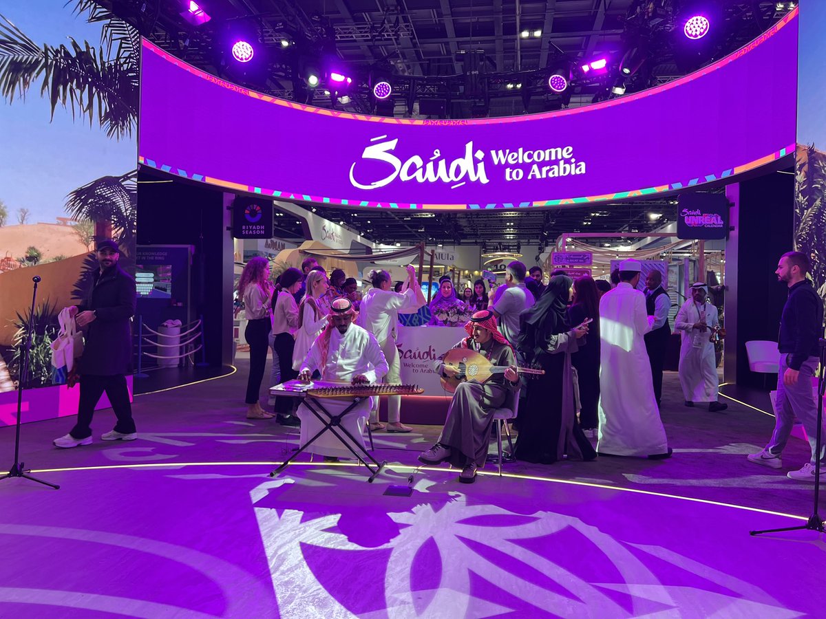 CARAVEL Magazine tweet media