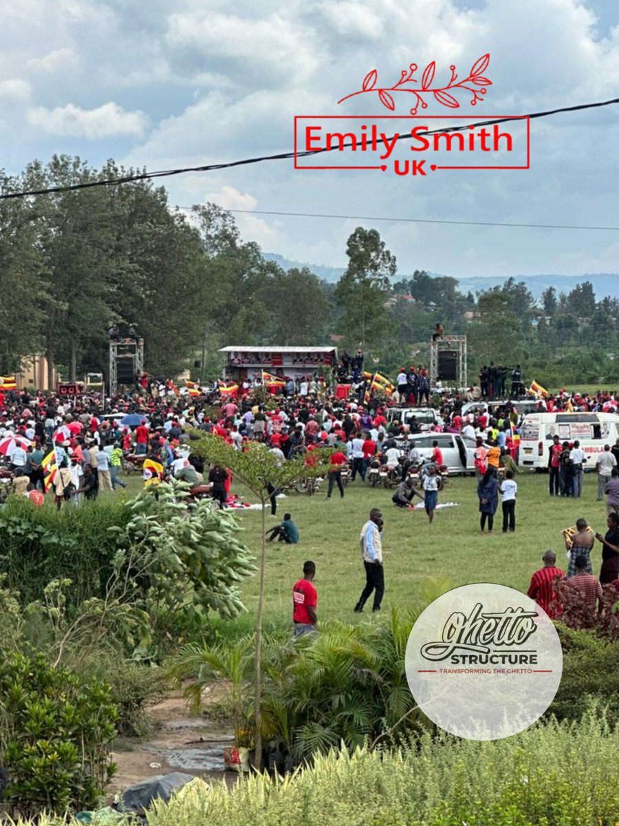 EmilySmithUK tweet media