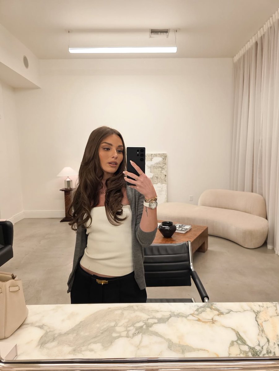 LatNove's tweet image. 🇲🇽 MÉXICO

Así se verá Irina Baeva (@irinabaeva1) como la villana &apos;Kassandra Robles&apos; en #SomosFamilia