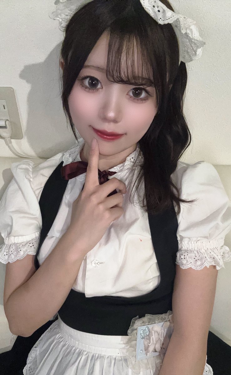 遅番カウンターでした🍸

バタバタだったけれど、無事1日を終えられました✨
皆さんありがとうございました♡

明日からおやすみだね~
私は今本を読みたくてうずうずしてます📗
ブックカフェに行きたい‼︎

おすすめの本があったら教えてください🥺

では、おやすみなさい💤