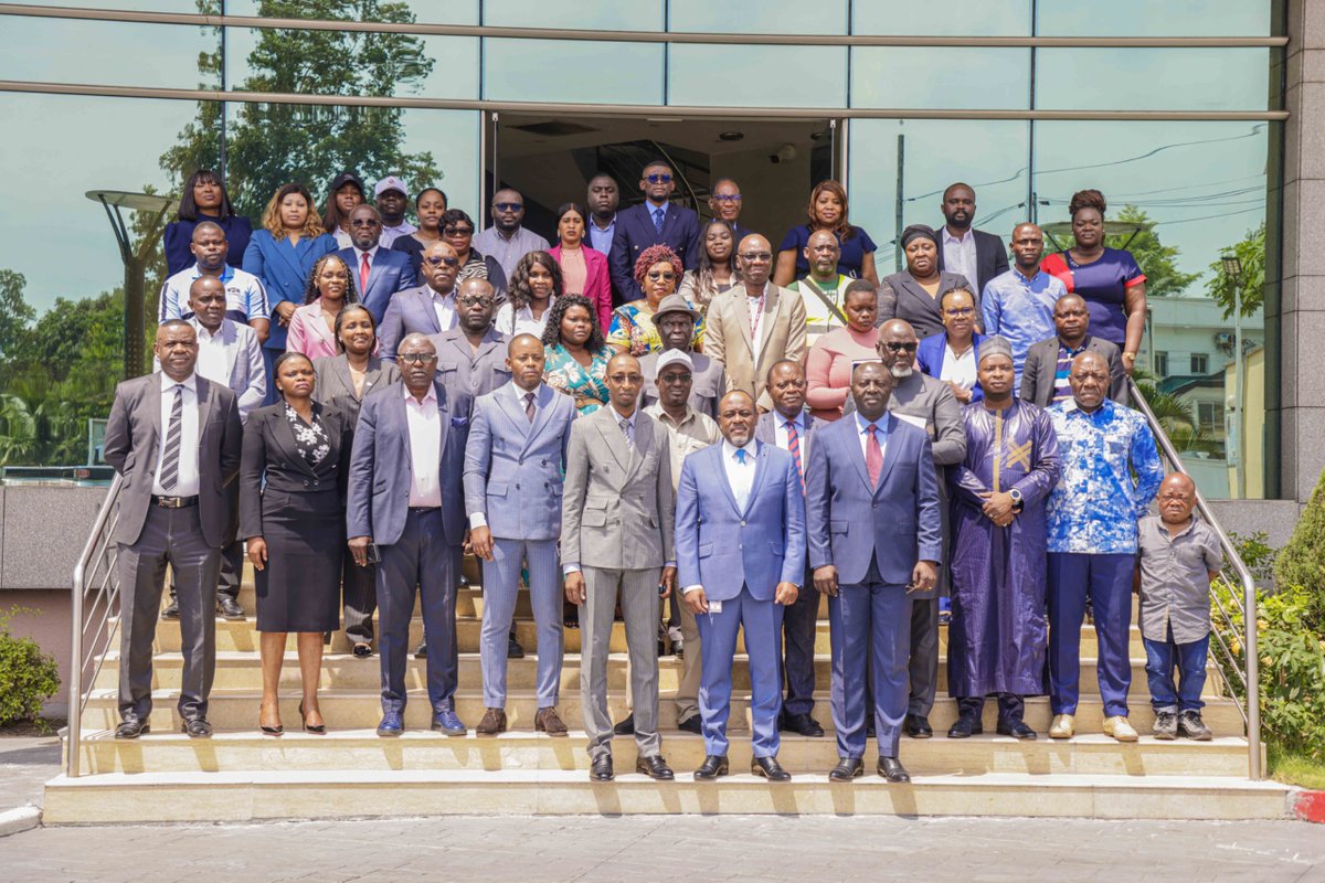 ARPCECongo's tweet image. Sous le haut patronage du DG Louis Marc SAKALA, l’ARPCE a organisé les Journées de la Régulation Postale 2025 autour du thème : « Analyse de l’évolution du marché postal et amélioration de la qualité de service ».
#ARPCECongo #Postes