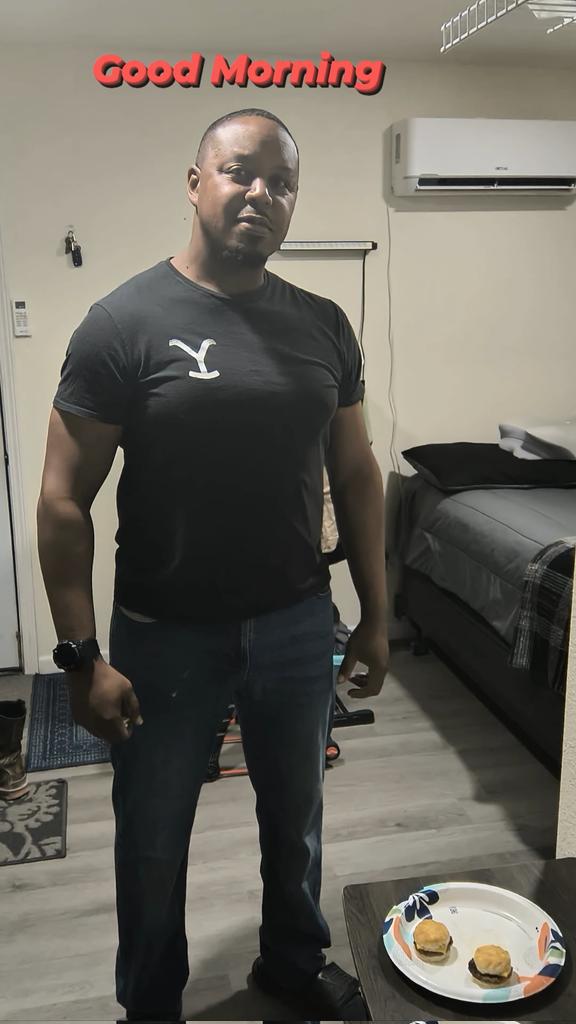 MrHenry2000's tweet photo. https://t.co/4KsLMkkmPp
