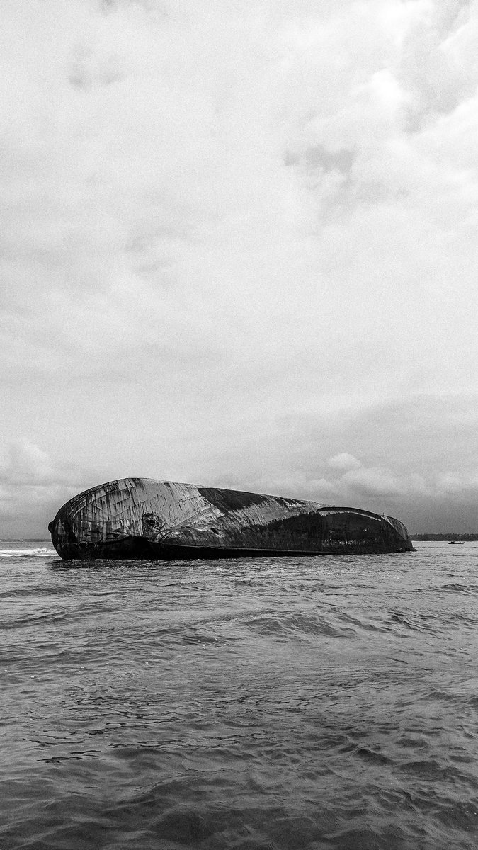 Dizz, ini jadi salah satu foto yang dicetak jadi kartu pos untuk Press Print Party. Yok dibeli!!