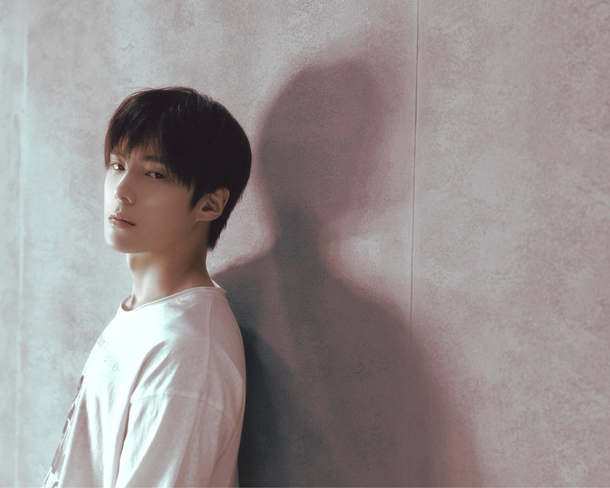 OfficialMONSTAX's tweet image. MONSTA X &apos;baby blue&apos;

📷️
#민혁 #MINHYUK

Release on
2025.11.14 (FRI) MIDNIGHT (LOCAL TIME)

🩵createmusic.fm/babyblue

#몬스타엑스 #MONSTAX #MONSTA_X 
#babyblue #베이비블루