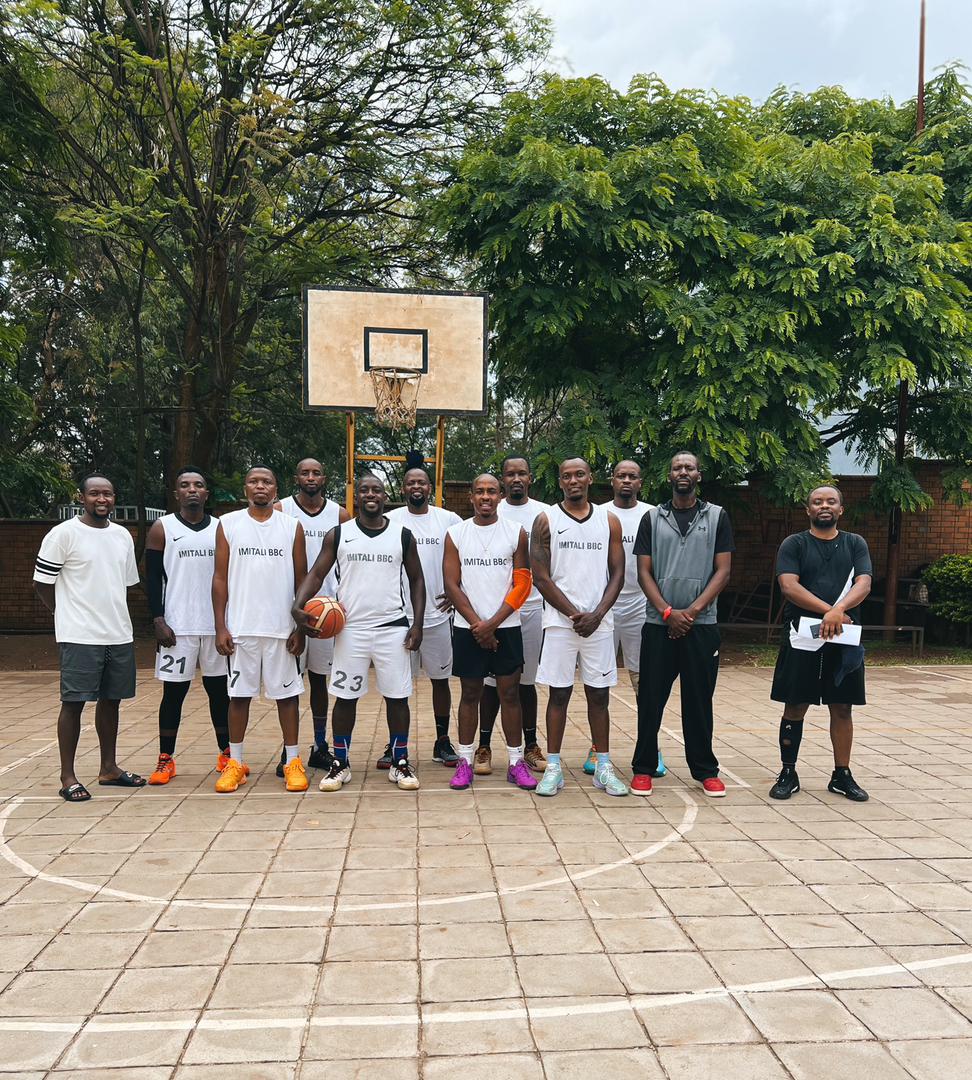 Rwanda_Vbl's tweet photo. 🏀 VBL Day 3 Results

IMITALI 108–37 GIKONDO LIONS
GREEN STARS 71–61 KAGOMA
CREST LEGENDS 20–00 K.BULLS (Forfait)
SOS FAMILY 47–56 CHAOS BBC
🔥 The games keep getting better each weekend!
#VBL2025 #BasketballRwanda #WeekendHoops #GameResults https://t.co/3h8KT4f0Iw