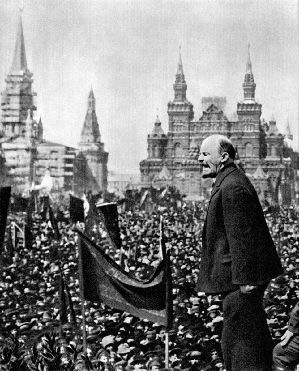 "La Revolución de Octubre  abrió una nueva época en la historia de la humanidad, la época del  socialismo y del triunfo de los pueblos oprimidos" - Lenin
<a href="/universidad_uci/">Universidad de las Ciencias Informáticas</a> <a href="/raydelmp/">Raydel Montesino Perurena</a> <a href="/CubaMES/">MES</a> <a href="/oneidageorgina2/">Oneida Georgina</a> <a href="/Gsanchezmichel/">Geidis Sánchez Michel</a> <a href="/henryraul/">Henry Raúl Glez Brito</a> <a href="/roberton_cubano/">Roberto Antonio Infante Milanés</a>