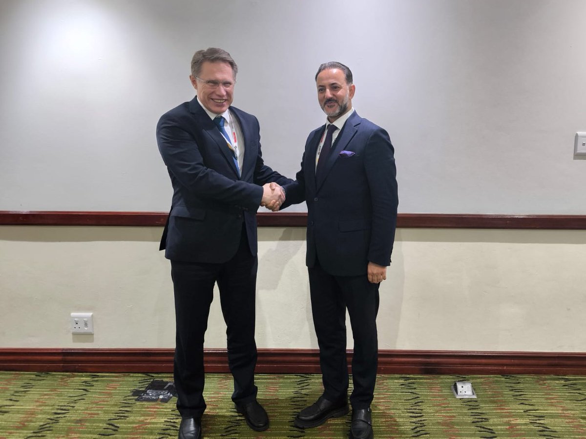 disabgm's tweet photo. Genel Müdürümüz Dr. Aziz Alper Biten, G20 2025 Sağlık Bakanları Toplantısında; Endonezya, ABD, Almanya, Rusya, İtalya, Fransa, İspanya, Güney Afrika, İrlanda, İngiltere, Kore, Hindistan, BAE, Suudi Arabistan, Hollanda, Kongo ve Afrika CDC heyetleriyle görüştü.
#G20SouthAfrica https://t.co/fbqWYnVYS4