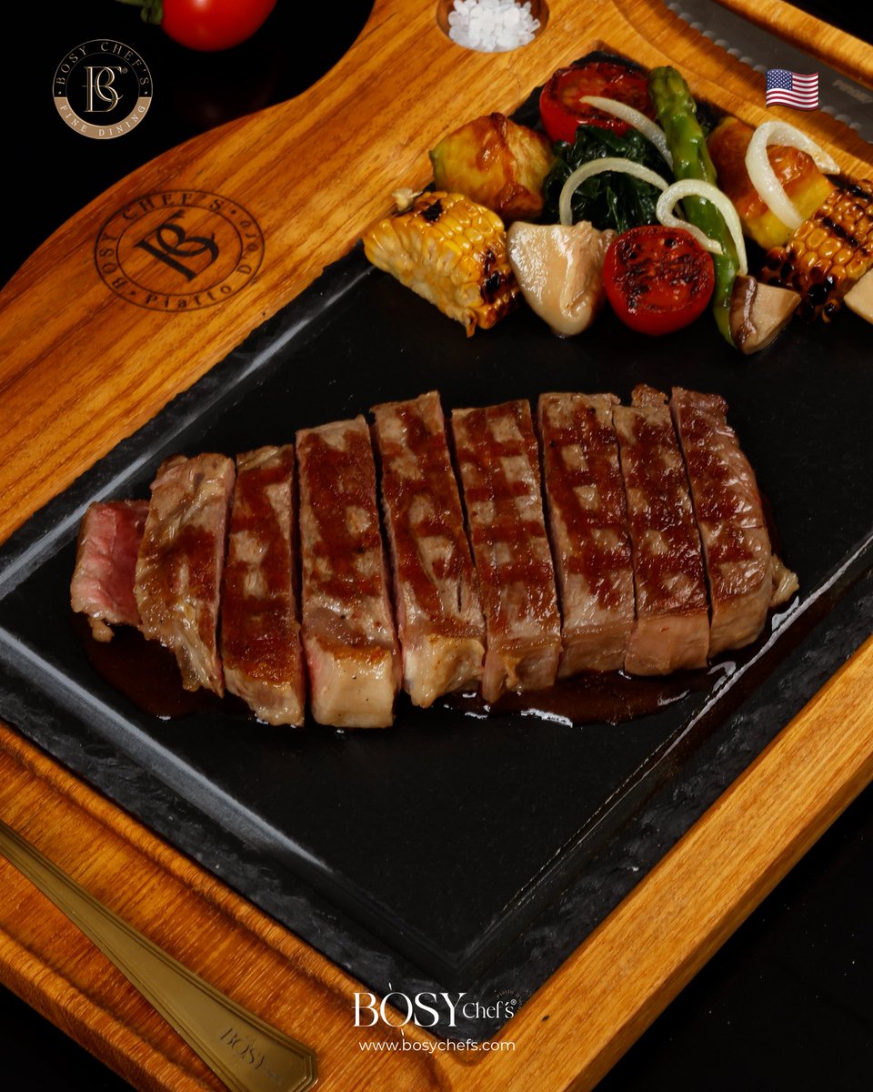 Steak menümüzün en lezzetli seçeneklerinden biri olan New York Steak; dry aged (28 günlük) olup ızgara soğan, fırın patates, kuşkonmaz, ıspanak, mantar, biberli demi glace sos eşlikçileri ile damağınızda unutulmaz bir lezzet bırakacak.

Rezervasyon:
0342 215 44 00
0533 134 66 66
