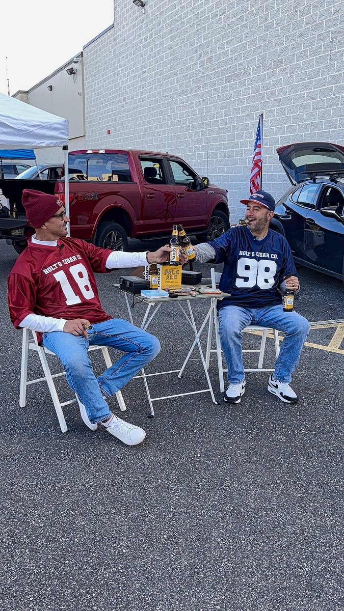 HoltsCigar's tweet photo. TUNE IN to our YouTube channel TODAY at 12pm EST. 🔥 ALL NEW video, ALL NEW set, ALL NEW pairing. 🍻 https://t.co/kXuvt9ntZL