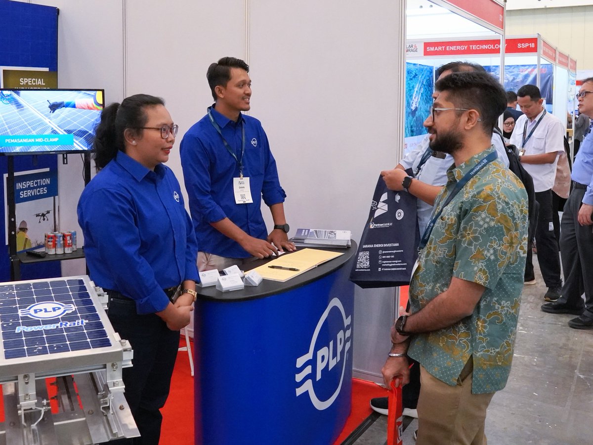 PLPID's tweet image. Terima kasih kepada semua mitra &amp;amp; pengunjung yang telah berkunjung ke booth PLP Indonesia dalam gelaran Solar &amp;amp; Storage Live Indonesia 2025. Dukungan dan antusiasme Anda menjadi dorongan bagi kami untuk terus mengembangkan solusi energi surya yang andal &amp;amp; berkelanjutan.

#PLPID