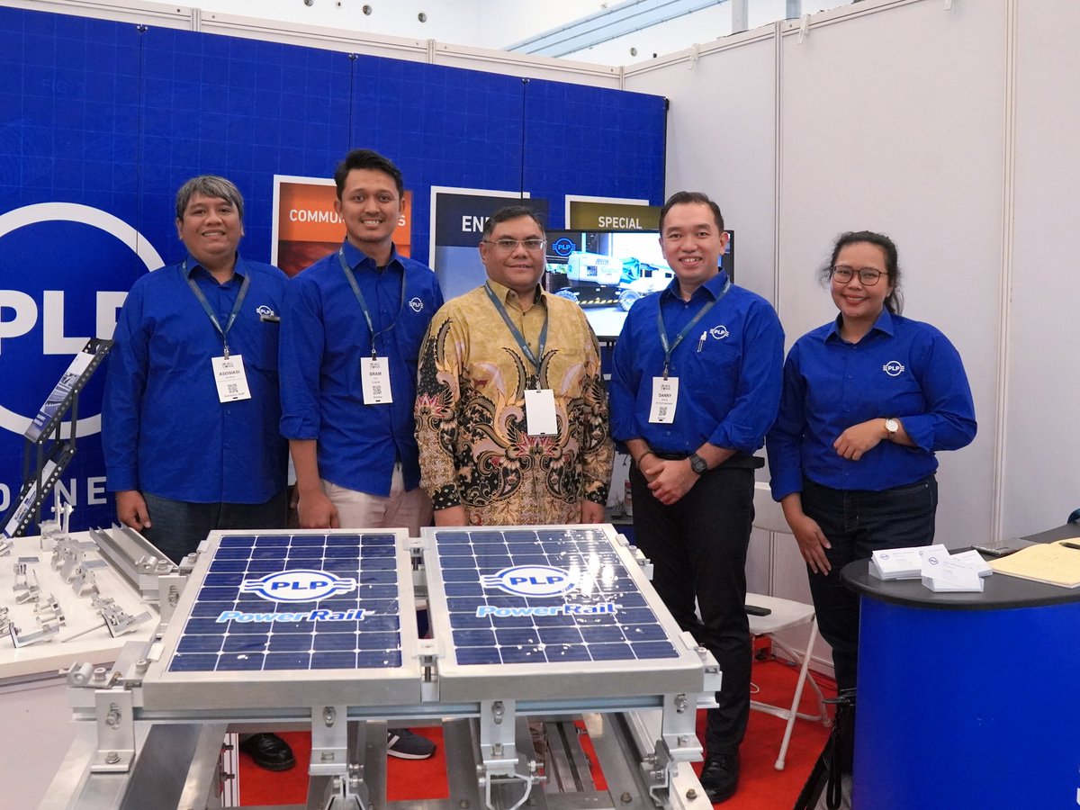 PLPID's tweet image. Terima kasih kepada semua mitra &amp;amp; pengunjung yang telah berkunjung ke booth PLP Indonesia dalam gelaran Solar &amp;amp; Storage Live Indonesia 2025. Dukungan dan antusiasme Anda menjadi dorongan bagi kami untuk terus mengembangkan solusi energi surya yang andal &amp;amp; berkelanjutan.

#PLPID