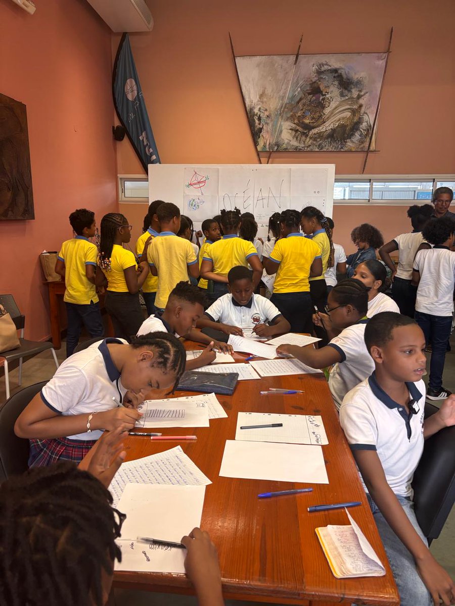 Académie de Martinique tweet media