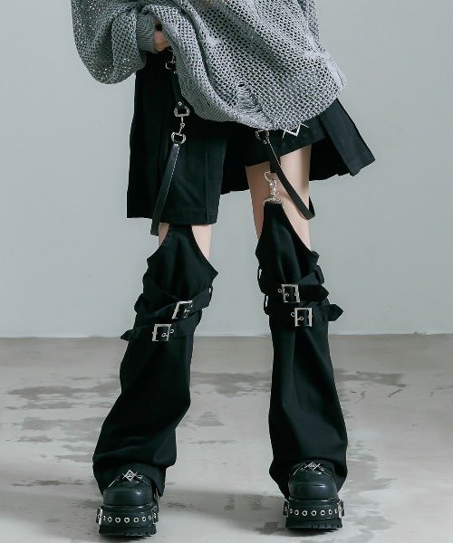 _REFLEM's tweet image. 👁‍🗨REFLEM(レフレム)
再入荷

レッグカバー付きレイヤードショーパン
¥16,280

11月8日（土）発売。
※札幌、福岡は9日発売。

#reflem