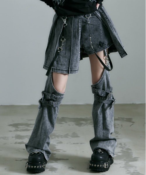 _REFLEM's tweet image. 👁‍🗨REFLEM(レフレム)
再入荷

レッグカバー付きレイヤードショーパン
¥16,280

11月8日（土）発売。
※札幌、福岡は9日発売。

#reflem