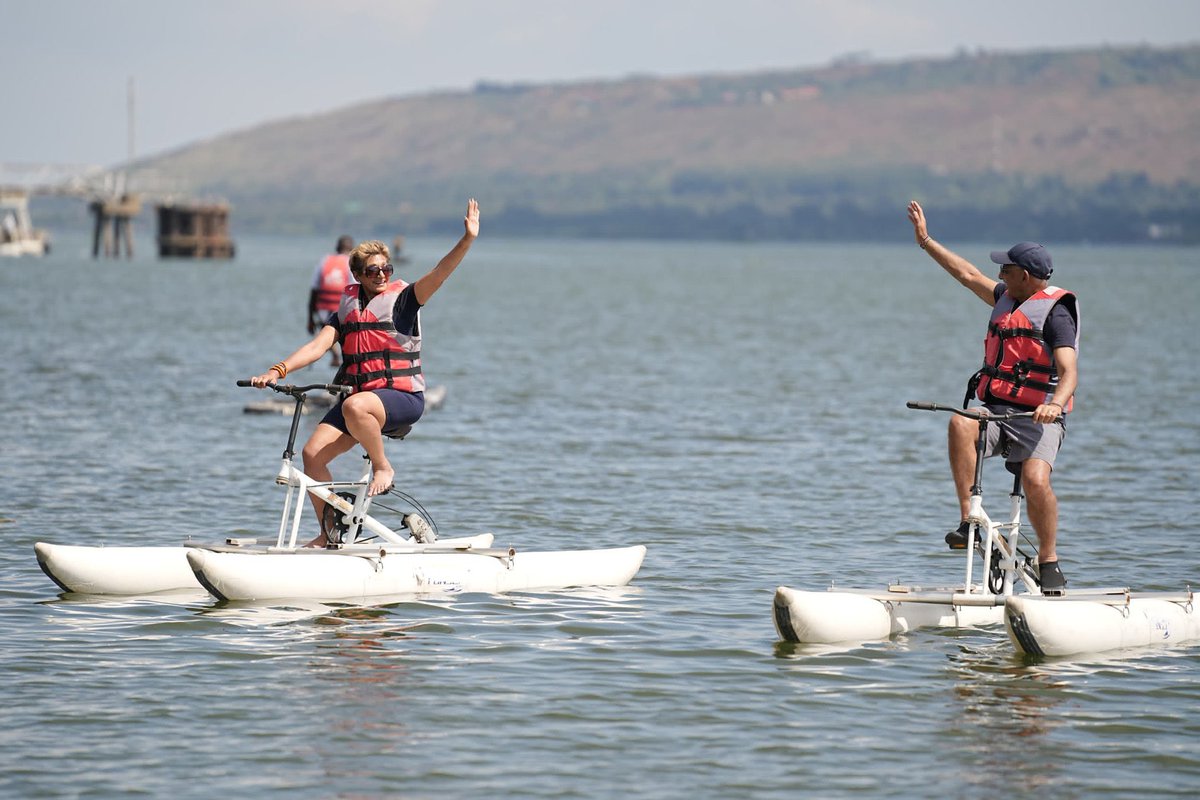 karothk256's tweet image. Uganda will be missed by Kenyans. 

Today was legendary 🇺🇬 ✌️ #UgKeCoastTourism2025 famtrip crushed it: water biking on the mighty Nile! Cruising Jinja’s wild rapids, jaw-dropping scenery, non-stop laughs, pure bliss. 

Thrilled to host you—return soon! 🇺🇬🇰🇪
#ExploreUganda