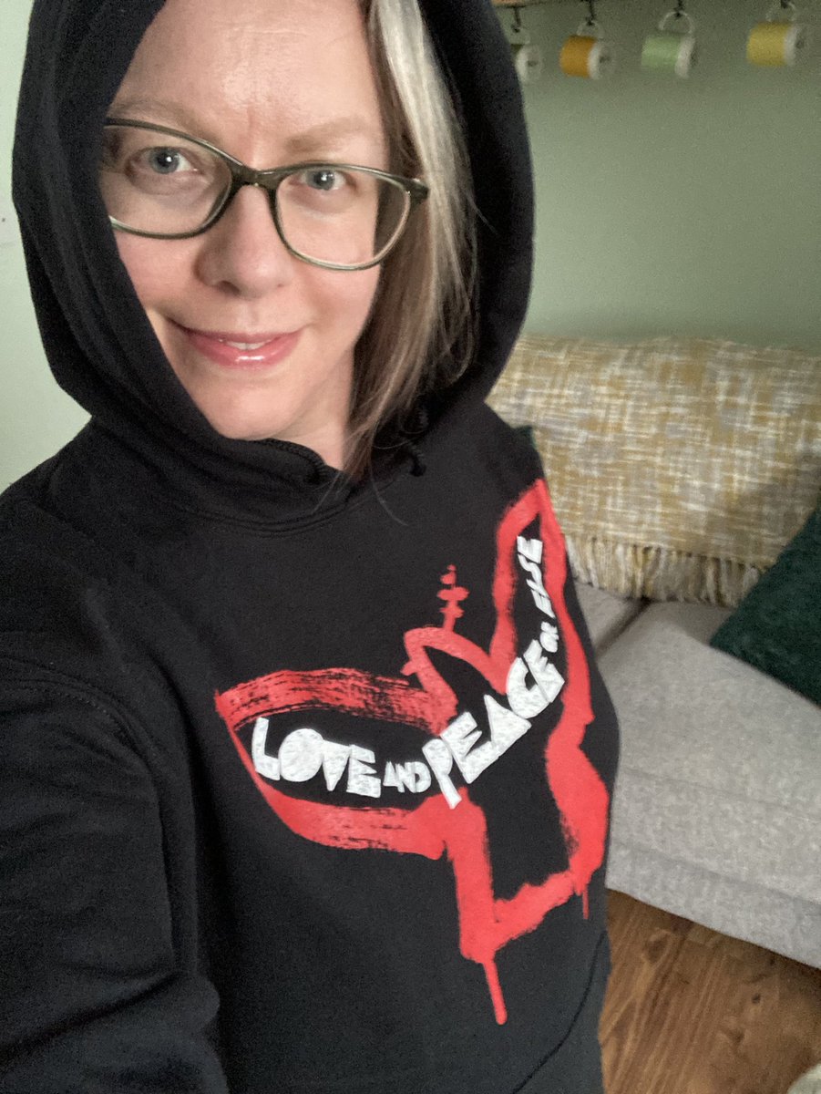 Absolutely over the moon with my new <a href="/U2/">U2</a> #Loveandpeaceorelse hoodie! Fits great, good length, fluffy inside, high quality and quick delivery! For reference, I’m a UK size 10-12 and I chose M. #U2