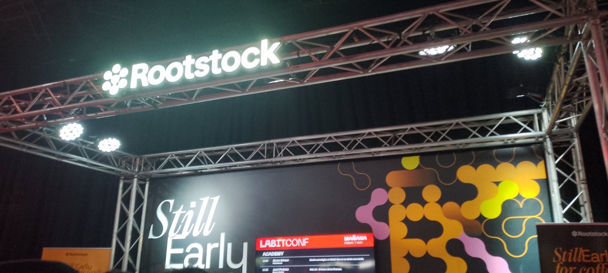 Pablo_criptoESP's tweet image. Disfrutando y aprendiendo de Bitcoin con los chicos  de @rootstock_io