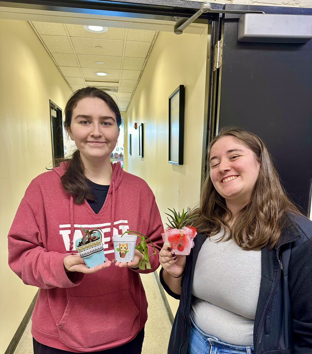 WPI Department of Biology & Biotechnology tweet media