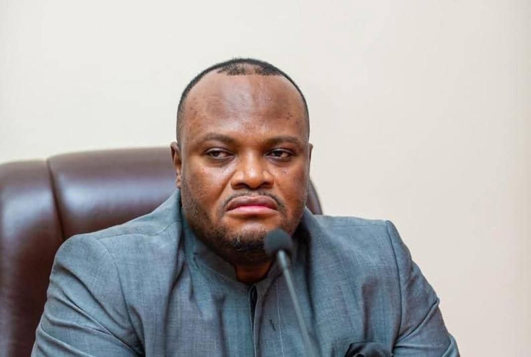 ParlonsPoliti's tweet photo. #RDC : Le gouvernement attend depuis deux mois un "rapport détaillé" sur la gestion des fonds mis à la  disposition du gouverneur de Kinshasa Daniel Bumba Lubaki pour la gestion de la crise humanitaire provoquée par les pluies diluviennes des 4 et 5 avril derniers. https://t.co/QUBHpcr0NL