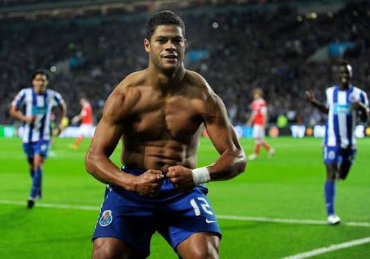 Un match qui a marqué les mémoires Portistas fête ses 15 ans aujourd’hui…✨

𝙈𝘼𝙉𝙄𝙏𝘼 🤚🏼