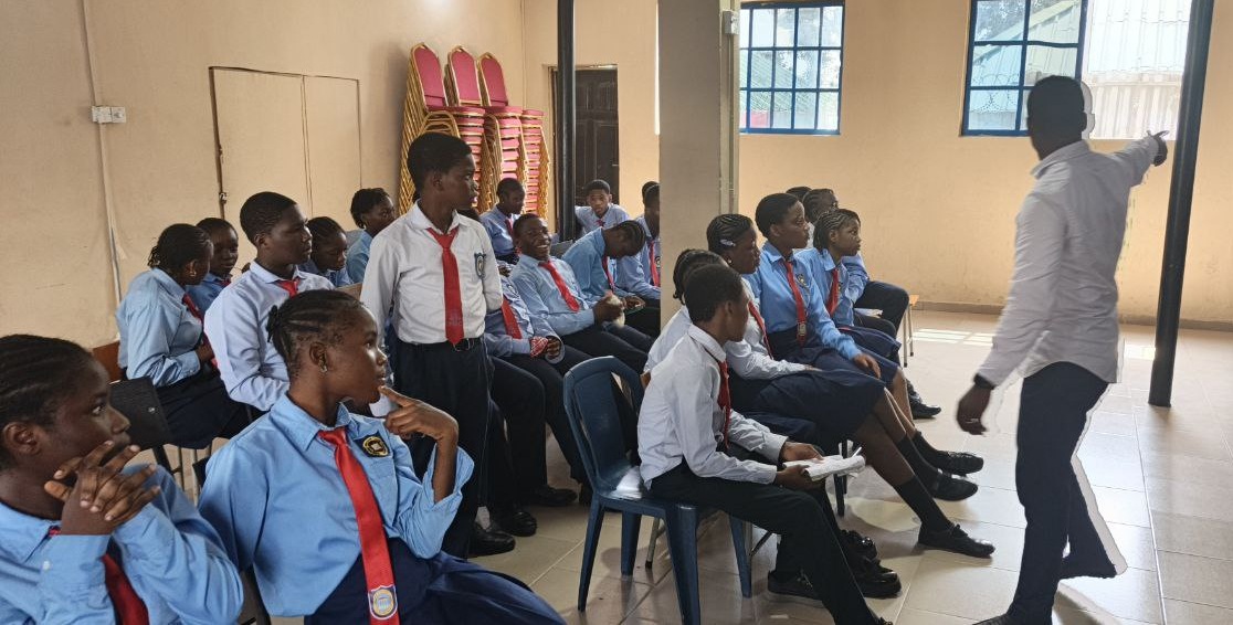 TechSocietal's tweet image. Nurturing a safer digital future begins with informed young minds.

Last week, the Techsocietal team empowered students of Firm Base Schools, Lagos, with practical knowledge to stay safe and confident online during an impactful Digital Safety Workshop.

Through interactive…