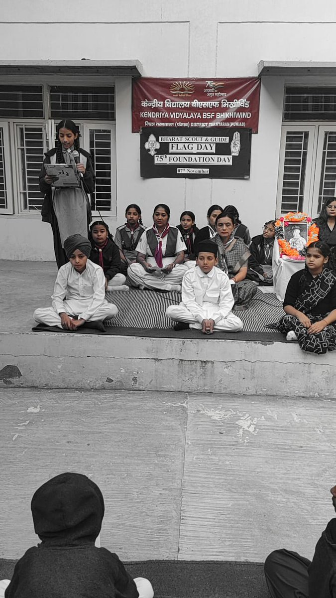 KBhikhiwind's tweet image. The 75th Bharat Scouts and Guides Foundation Day was celebrated with great enthusiasm today at PM SHRI Kendriya Vidyalaya BSF Bhikhiwind. 🎉🇮🇳 #BharatScoutsAndGuides #FoundationDay #PMShriKVBSFBhikhiwind #YouthEmpowerment #ScoutingSpirit&quot;