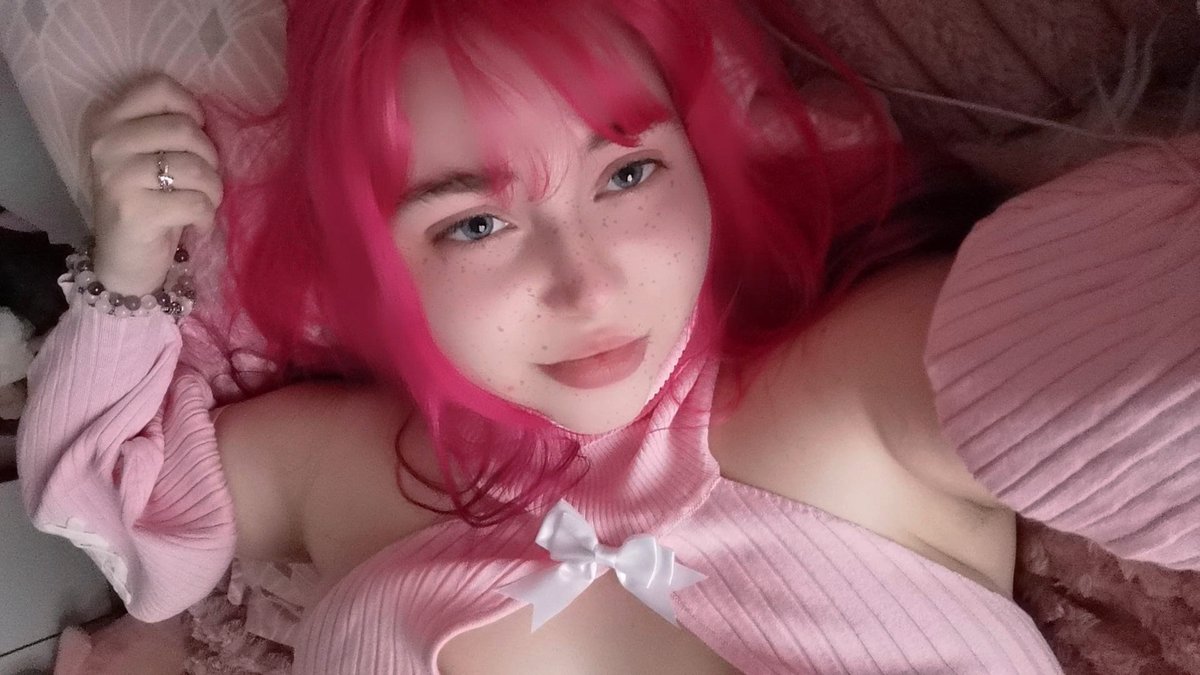 cyanea ⪩ ⪨ tweet media