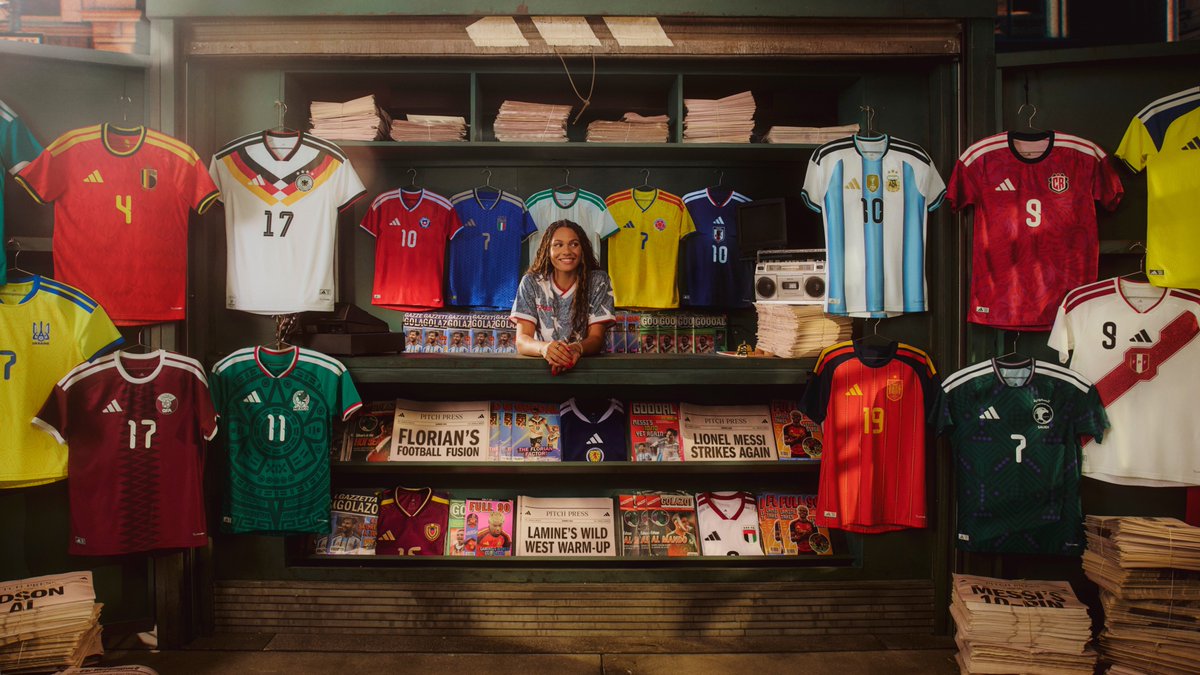 TigresJersey's tweet image. Comienza en grande con @trinity_rodman portando nada más y nada menos que el jersey de local @adidasUS de @USMNT ¡de 1994!

Este es uno de los "remakes" que @adidasfootball lanzará para la @FIFAWorldCup 2026. ¡UN CLÁSICO!

El detalle, no tendrá el escudo por obvias razones.