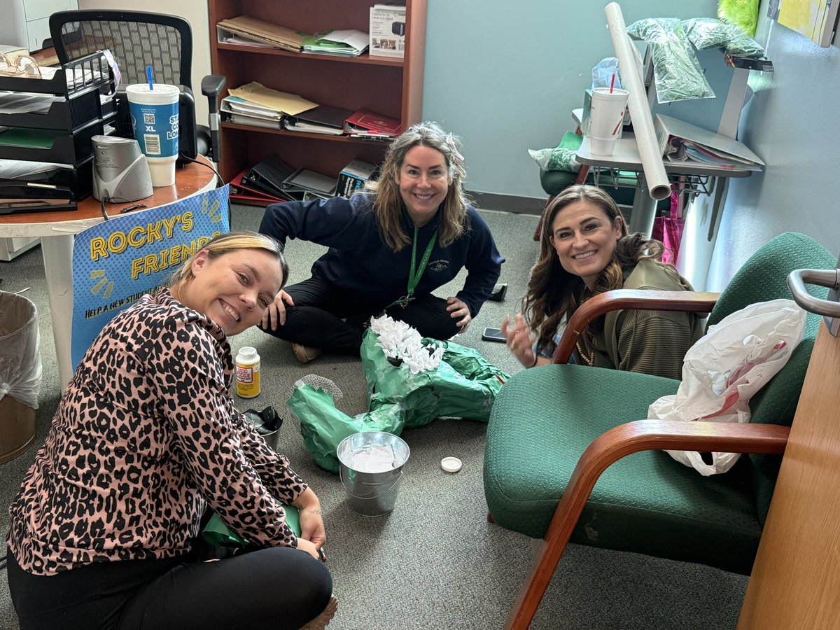 BHSCounselors00's tweet photo. 🌱 The BHS Counseling team is growing success! 🌾 We had a great time decorating our Red Wagon to showcase how we help our Rams thrive—academically, personally, and beyond! ❤️🐏 @farrahsmock https://t.co/kw1QpRaWz3