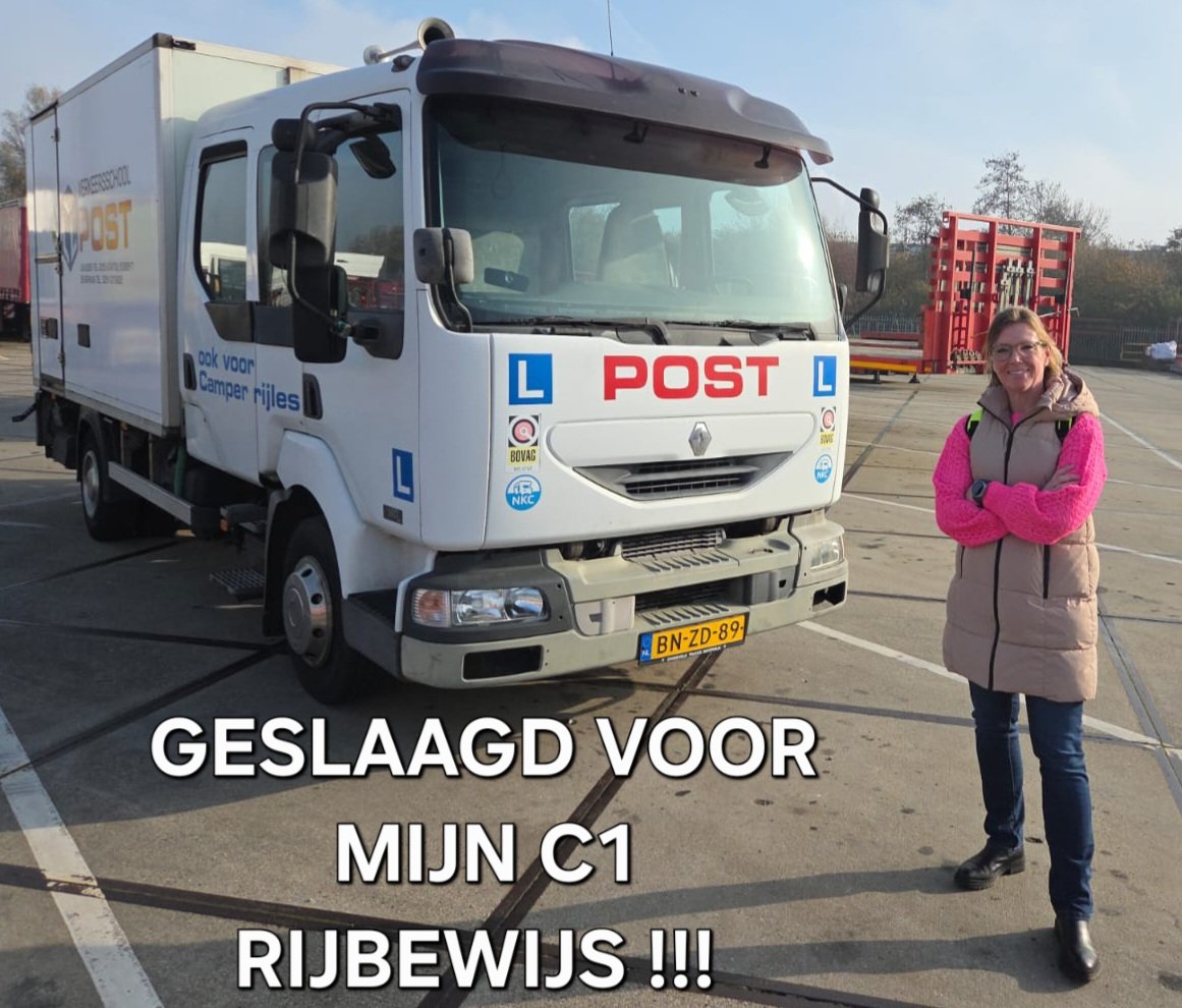 CeeJay0709's tweet image. Vanmorgen in 1x geslaagd voor mijn C1 rijbewijs!!!!!! 💪🏼 
#rijbewijs #geslaagd #c1rijbewijs #terugvolgvrijdag
