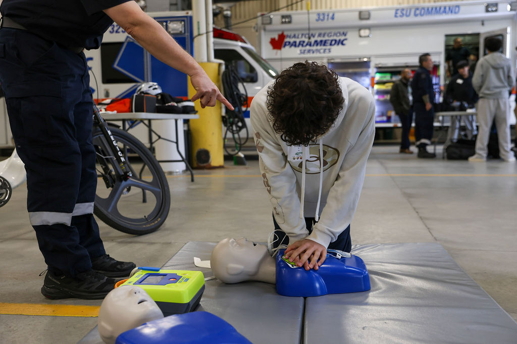 Halton Region Paramedic Services tweet media