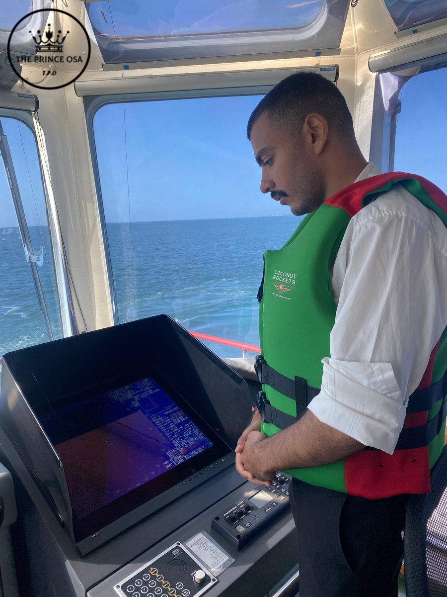 ThePrinceOsa's tweet photo. Travel in the sea with elegance 📷
سفر في البحر مع الأناقة📷
#سفر_البحر #أزياء_البحر
#THEPRINCEOSA #TravelInStyle #SeaFashion https://t.co/LPxVi1ApEJ