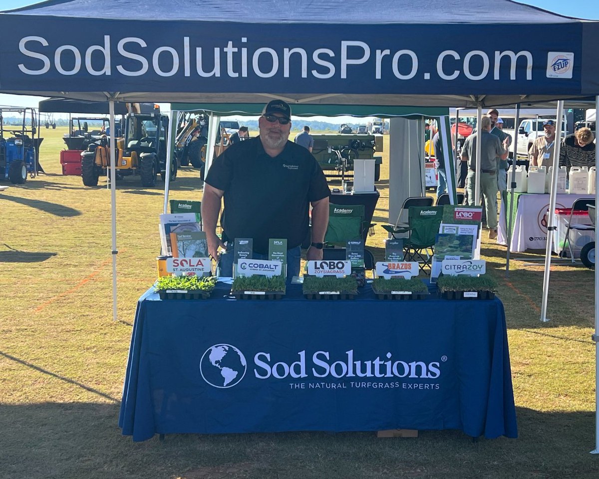 SodSolutions's tweet photo. Every two years, we gather for the UAC Georgia Sod Producers Field Day to showcase the best grasses growing with some new releases mixed in. It was a beautiful day in Ft. Valley sharing about #LoboZoysia, #SolaStAugustine, #CitraZoy, #CobaltStAugustine and #BrazosZoysia! https://t.co/HJp9mbaEmV