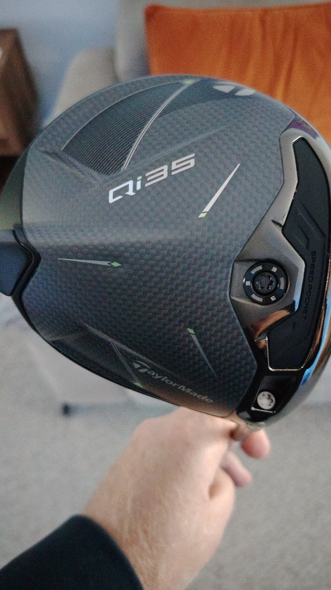 Iain Rae(the painter) tweet media