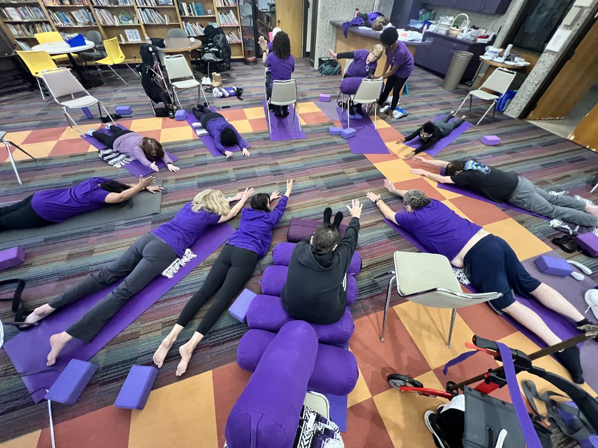 yogamovesms's tweet photo. Adaptive Yoga is more than chair yoga! Photo courtesy of Amber Curran, Blue Puffin Media. https://t.co/iECQT3SVBU