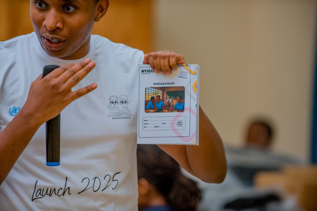 NyigishaRw's tweet photo. 📘✨ Official Launch of the Nyigisha Notebook! ✨📘
A notebook that combines learning and storytelling! Each notebook features a unique comic story on SRHR, a toll-free number, and a QR code linking to @CyberRwanda Webcomics. Every copy has a unique story and cover! 💡📚 https://t.co/TWQgeizMA1
