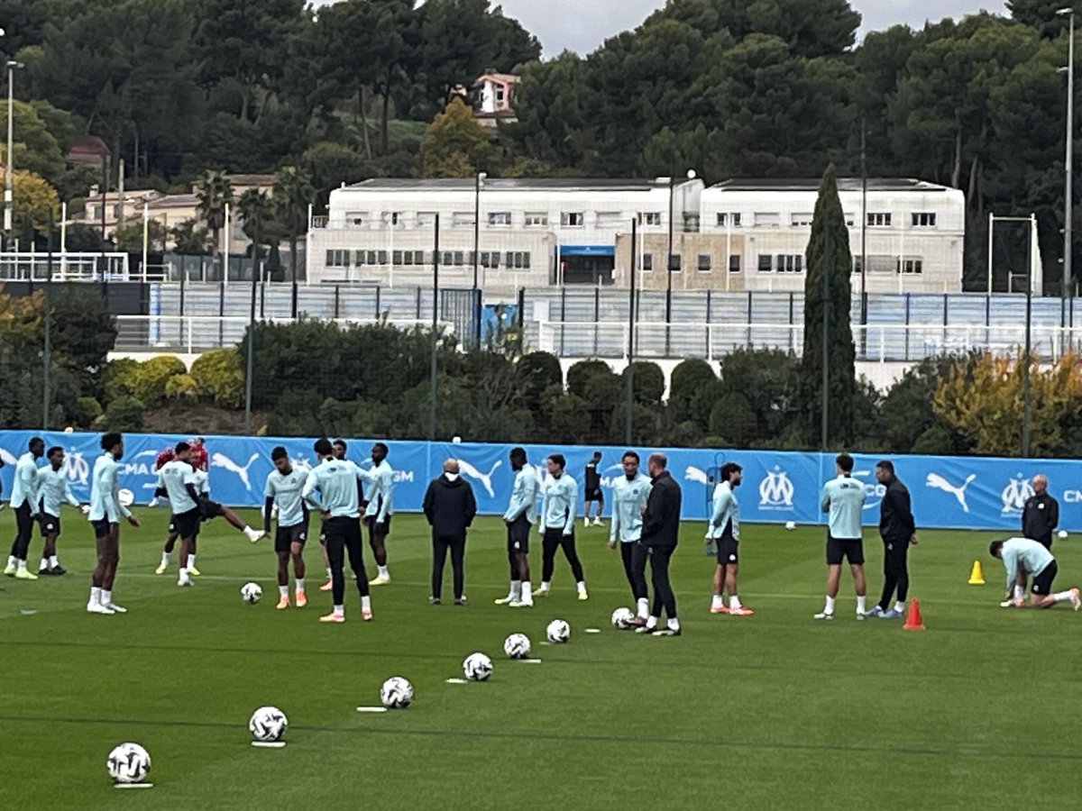 Entraînement OM avec notamment Kondogbia, Nadir et Maupay. #RMC