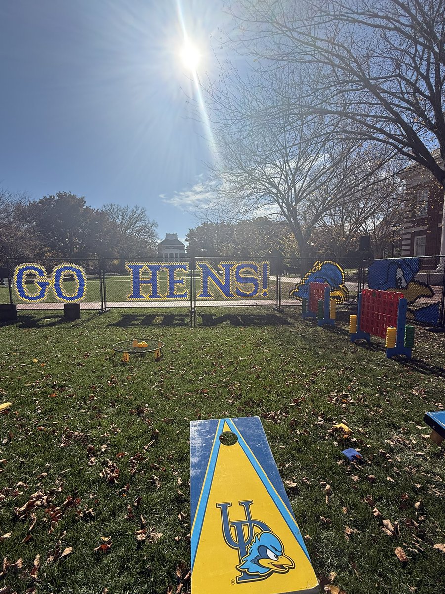 IT’S HOMECOMING WEEKEND HENS
 in beautiful Newark, Delaware 😎☀️

🐓⚡️🔋🏠🐓

#HENERGY | #GOHENS