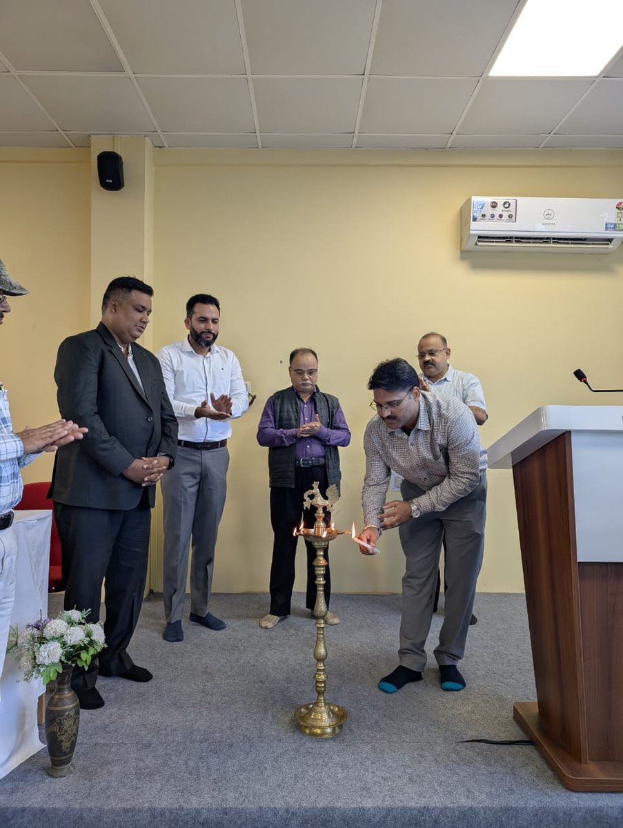 FoodRgu's tweet photo. @RGU1984 @FoodRgu Dept. of Food Technology, RGU successfully organized a National Seminar on “Integrating Traditional &amp; Emerging Technologies for Sustainable Future Foods” on 7 Nov 2025.
Graced by Prof. S.C. Deka (Tezpur Univ) &amp; Dr. Rahul Kr. Anurag (ICAR-CIPHET, Ludhiana). https://t.co/AFvvtHFyXC