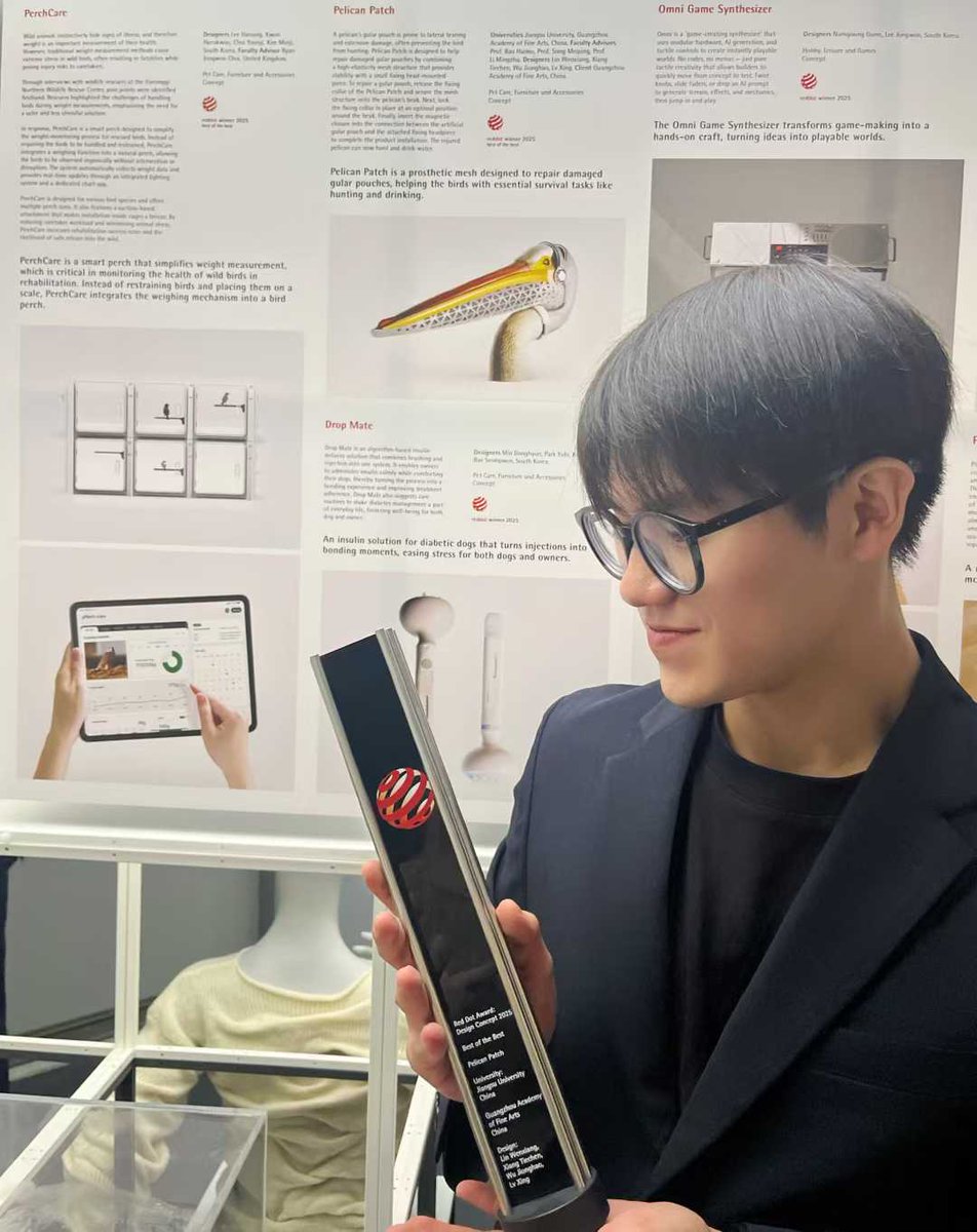 ModernExpressEN's tweet image. Students from Jiangsu University &amp;amp; Guangzhou Academy of Fine Arts won the Red Dot: Best of the Best 2025. Their design, Pelican Patch, is designed to help repair damaged gular pouches by combining a high-elasticity mesh structure with a small fixing head-mounted piece. #RedDot